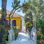 Apartman Captain Fotis 2 Póndi