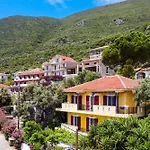 Captain Fotis 2 Apartman *